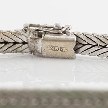 18K white gold bracelet.