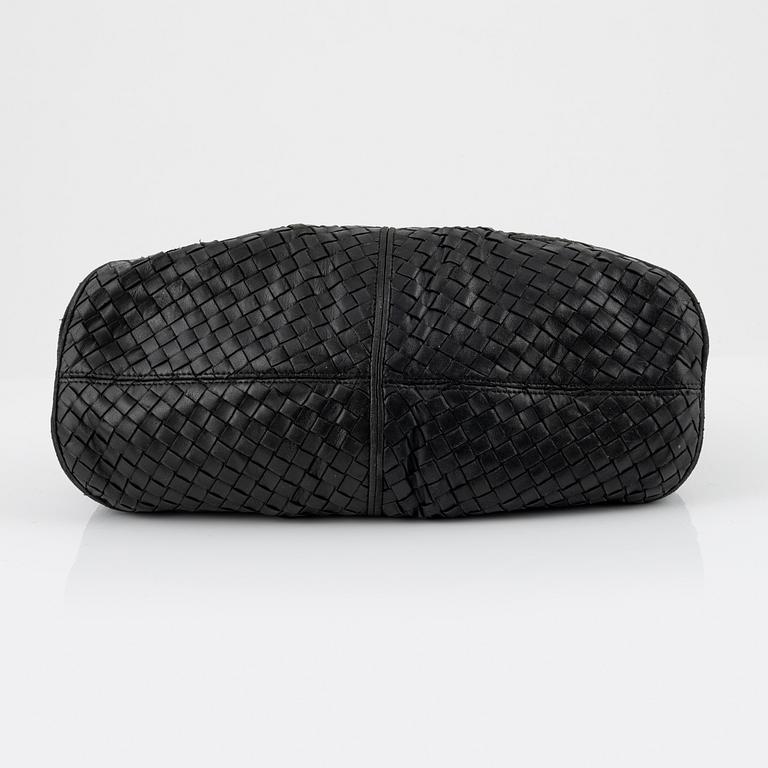 Bottega veneta, a black leather bag.