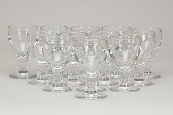 GLASSERVIS, 13 st, "Ruben", Signe Persson Melin,Boda glasbruk, formgivet 1967.