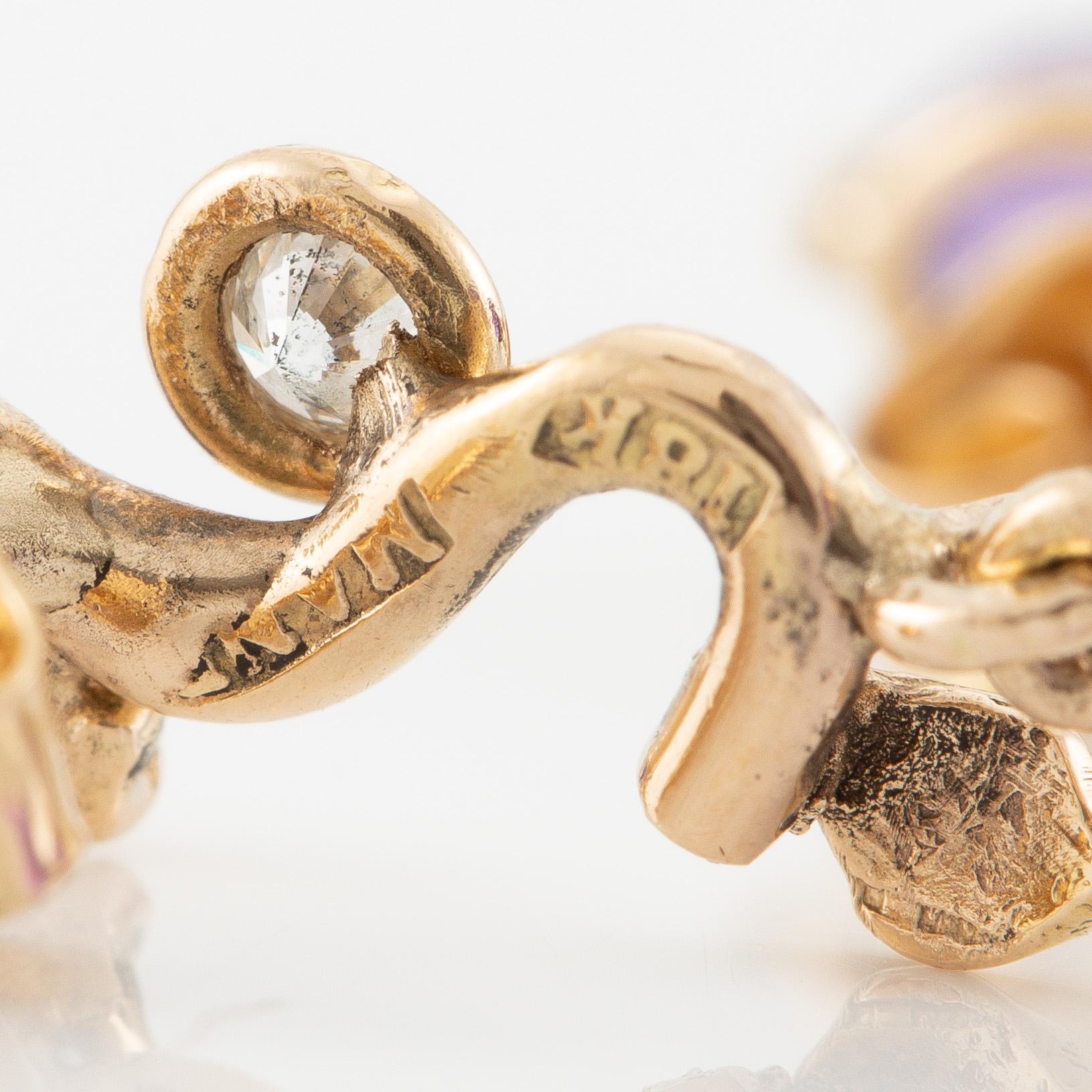 Earrings, Mandelstam, 18K gold with cabochon-cut amethysts, drop-cut amethysts, and brilliant-cut diamonds.