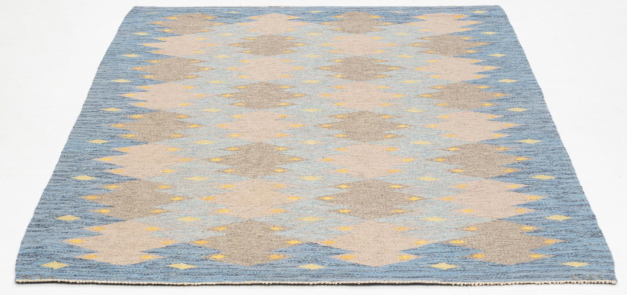 matta, rölakan, ca 224 x 159 cm, signerad KH GR.