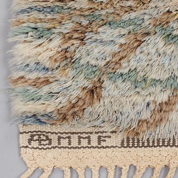 Barbro Nilsson, MATTO, "Marina, ljus", knotted pile, ca 227 x 151 cm, signed AB MMF BN.