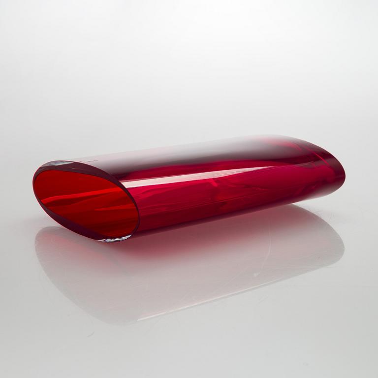 Tapio Wirkkala, maljakko, "Ovalis" signeerattu TW Iittala 2008/108.