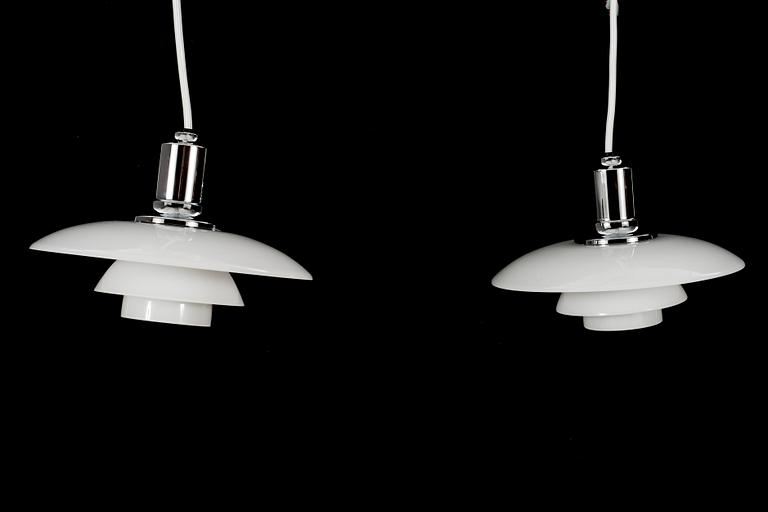 TAKLAMPOR, 2 st, "PH 2/1", Poul Henningsen för Louis Poulsen, Danmark.