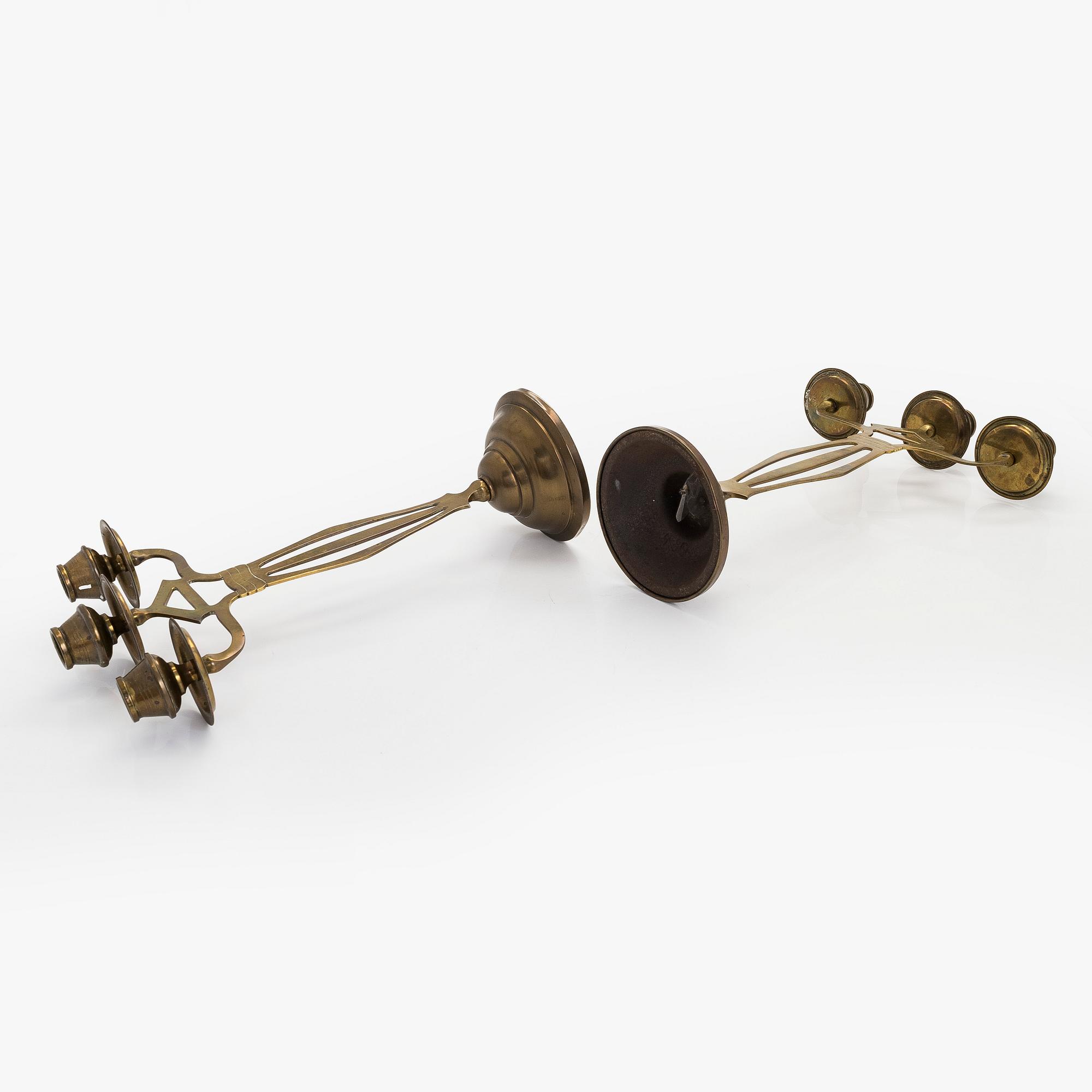 Kandelabrar, ett par, jugend / art nouveau, mässing, 1900-talets början.