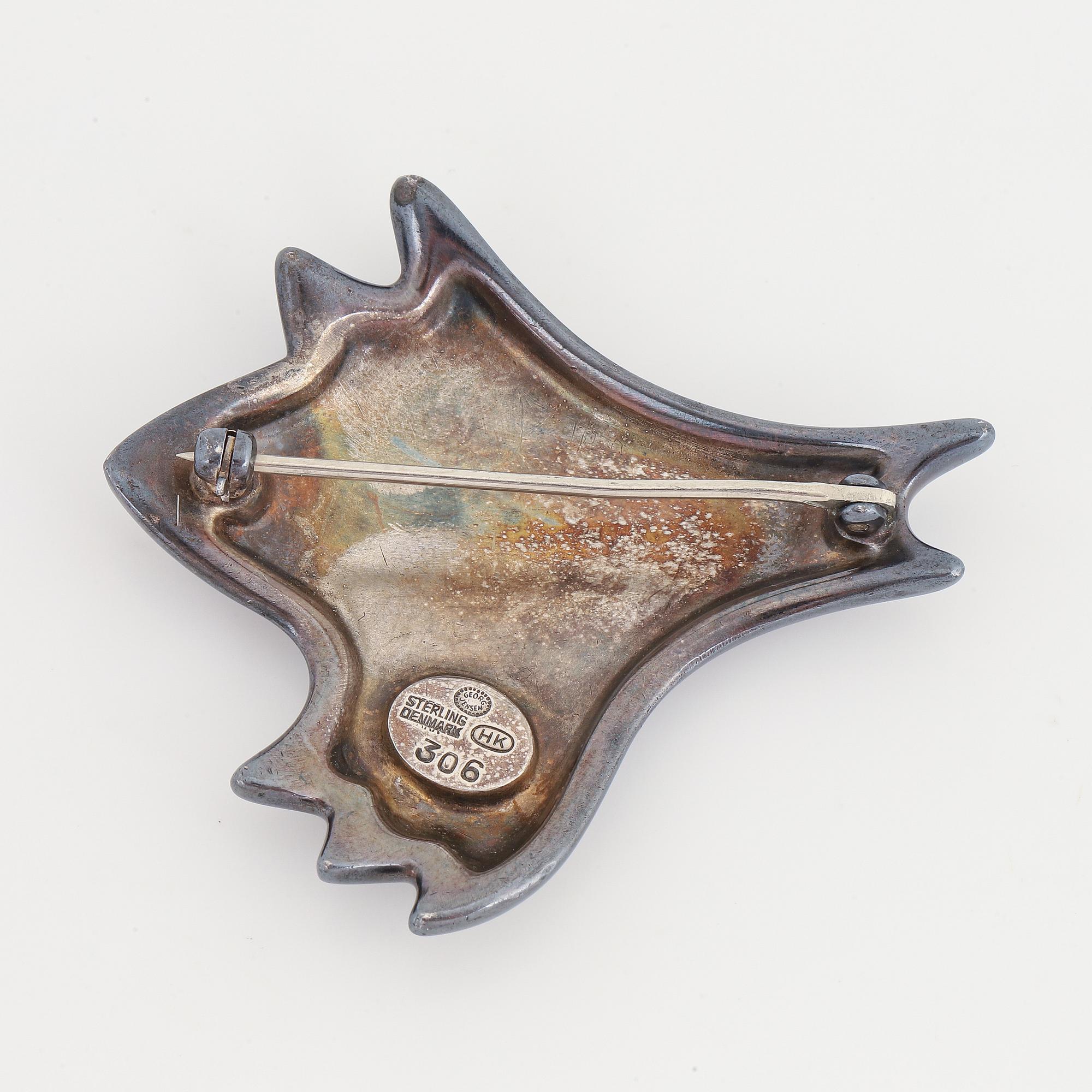Henning Koppel för Georg Jensen, brosch, silver emalj, modell 306.