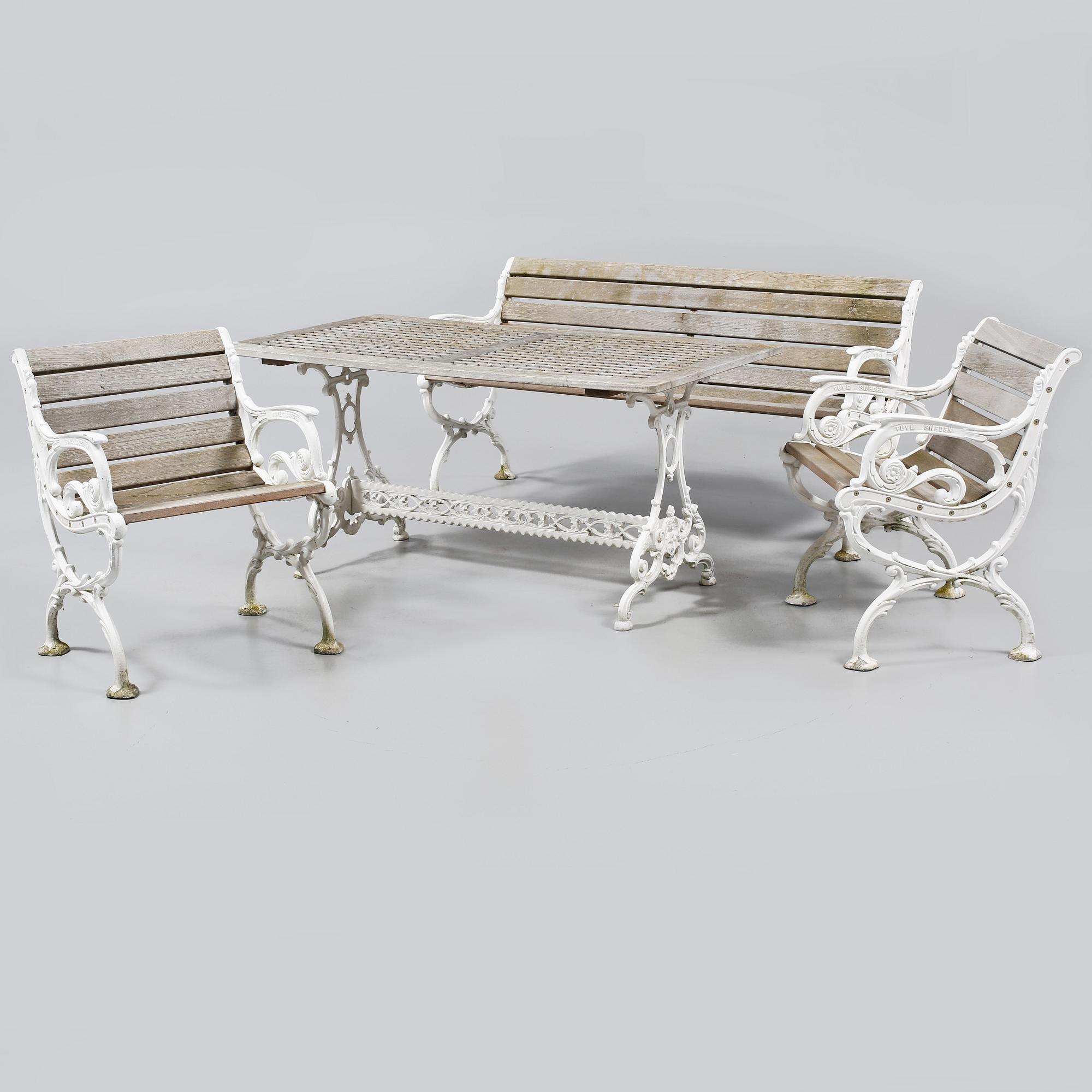 TRÄDGÅRDSMÖBLER, 4 delar, bl a Tuve, omkring år 2000.