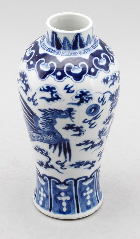 VAS, porslin, Kina, 1800-/1900-tal.