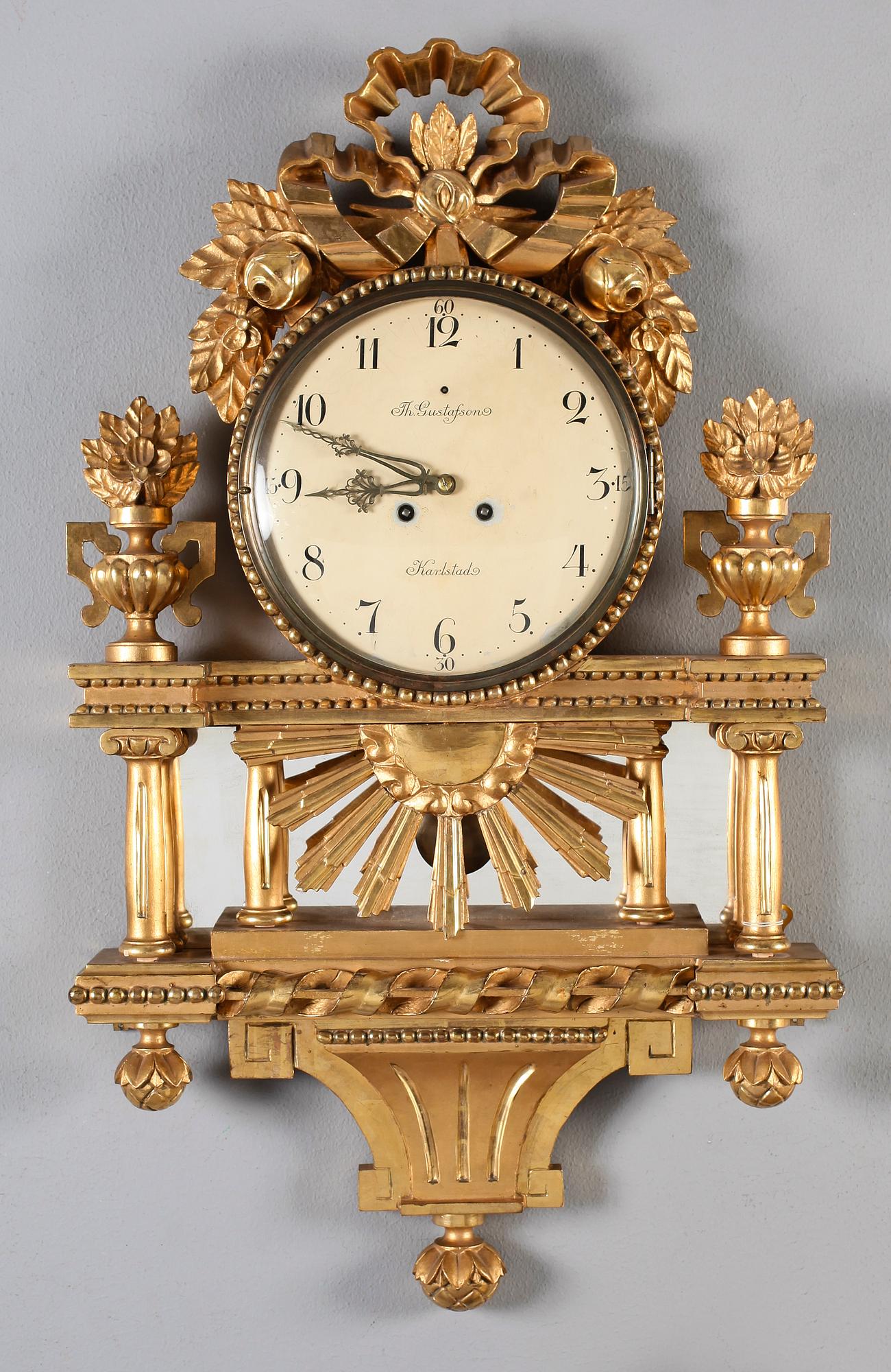 VÄGGPENDYL, gustaviansk stil, 1900-talets första hälft.