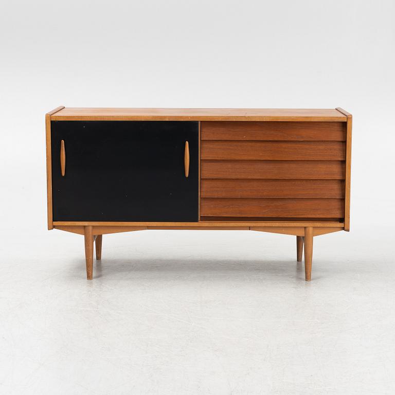 Nils Jonsson, sideboard Nr 222, Hugo Troeds,  formgivet omkring 1955,
