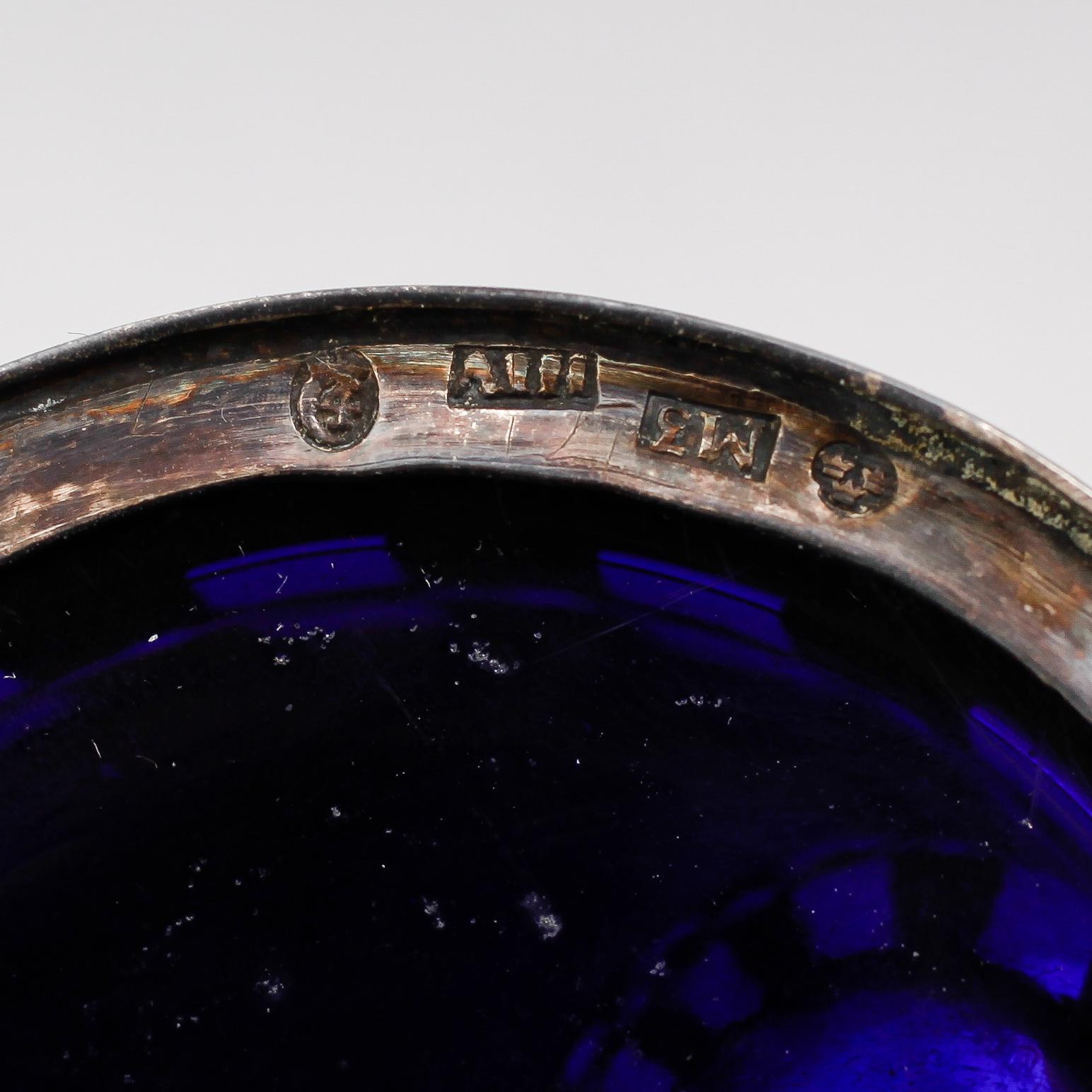SENAPSKAR med lock, silver, Hans Jacob Vogt, Kristianstad 1818. Vikt ca 103 gram.
