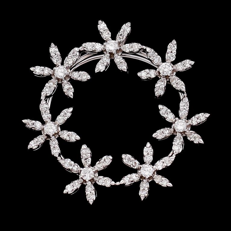 HÄNGE/BROSCH, 14 k vitguld, briljantslipade diamanter. Vikt ca 7,4 g.