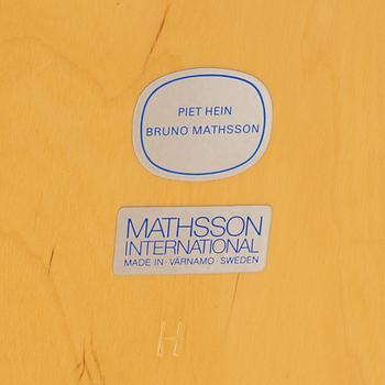 Bruno Mathsson & Piet Hein, a 'Superellipse' dining table, Mathsson International, Värnamo.