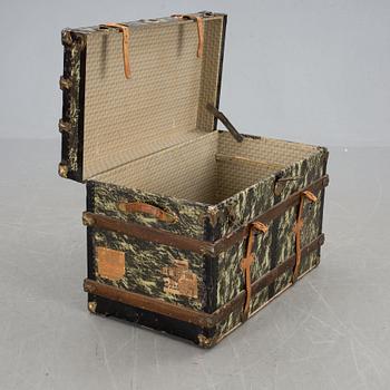 KOFFERT, 1900-talets början.