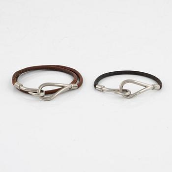 Hermès, two leather 'Jumbo' bracelets.