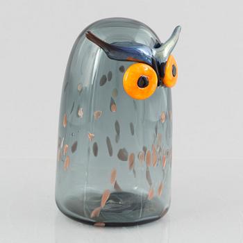 Oiva Toikka, a glass bird, Iittala, Finland.