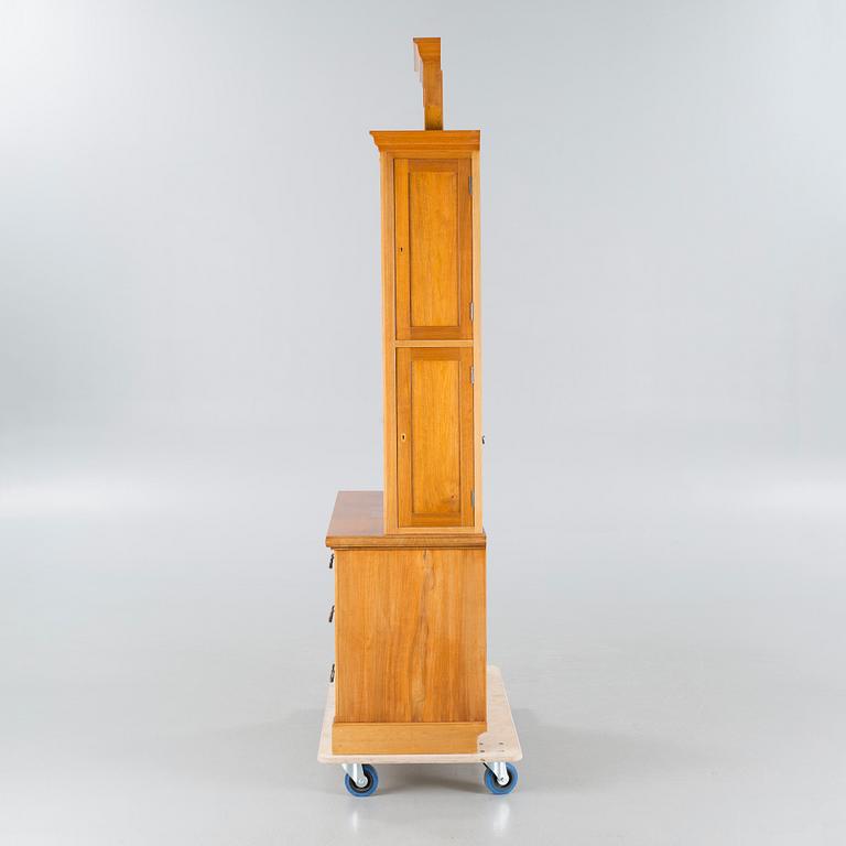 CARL CHRISTIAN CHRISTENSEN, possible, a chest of drawers with mirror, first quarter of the 20th century.