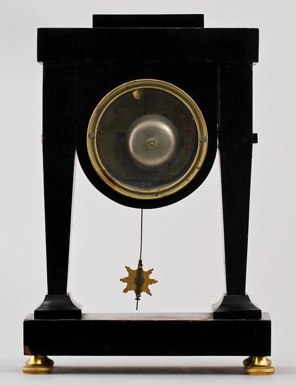 BORDSPENDYL, senempire, 1800-talets mitt.