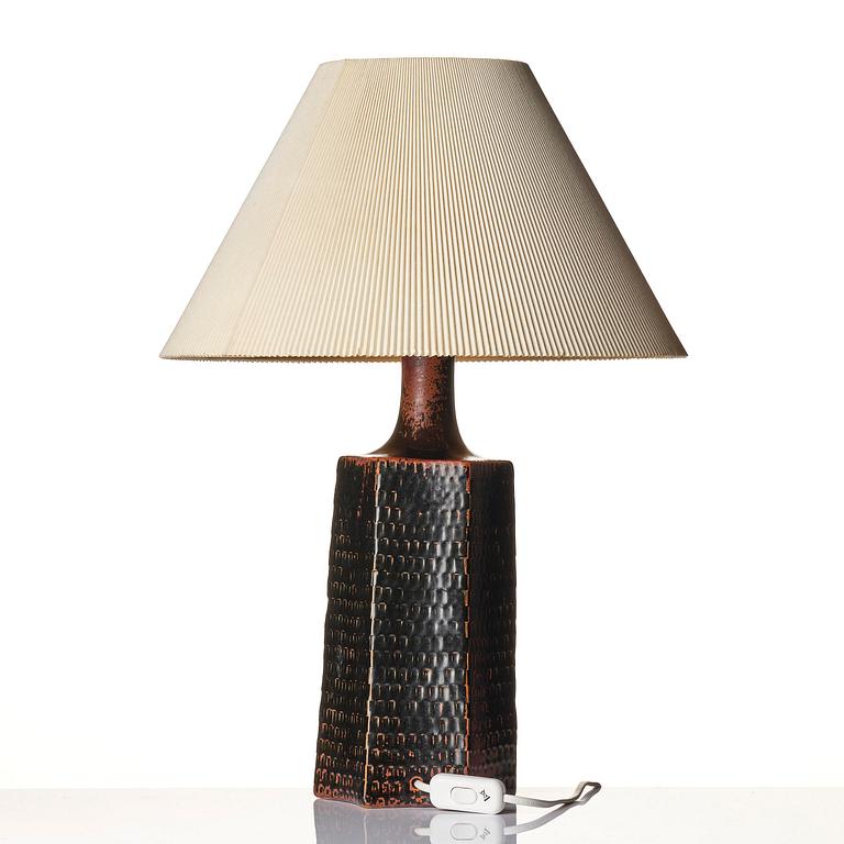 Stig Lindberg, a stoneware table lamp, Gustavsberg Studio 1970.