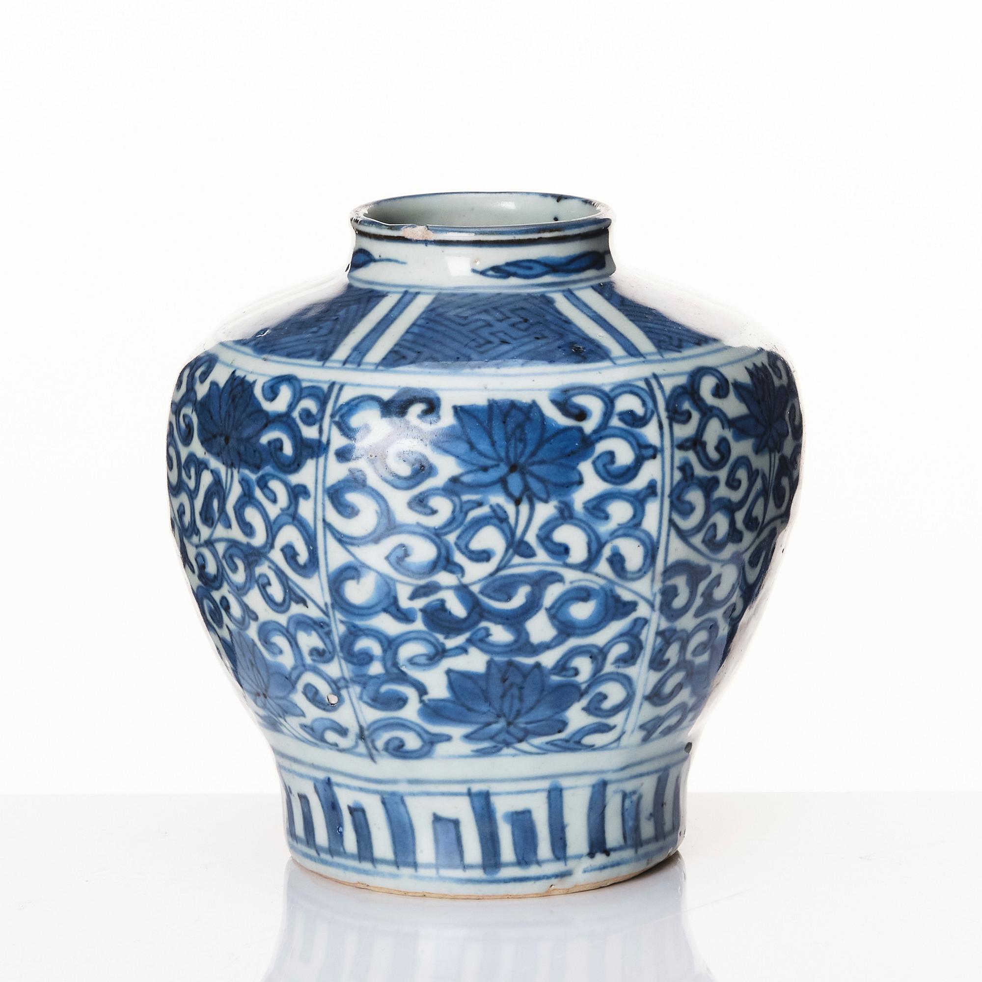 A blue and white jar, Ming dynasty (1368-1644).