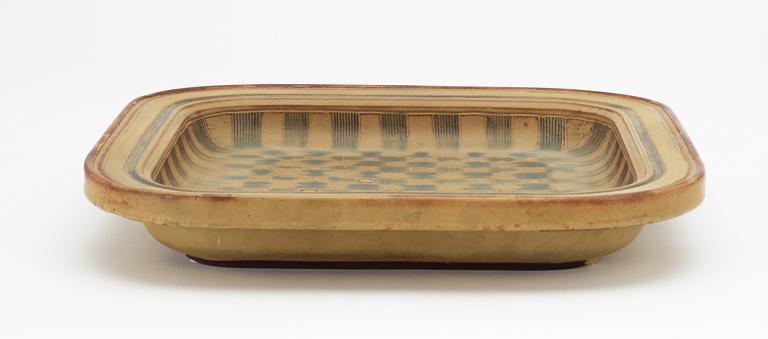 A Wilhelm Kåge 'Farsta' stoneware dish, Gustavsberg studio 1957.