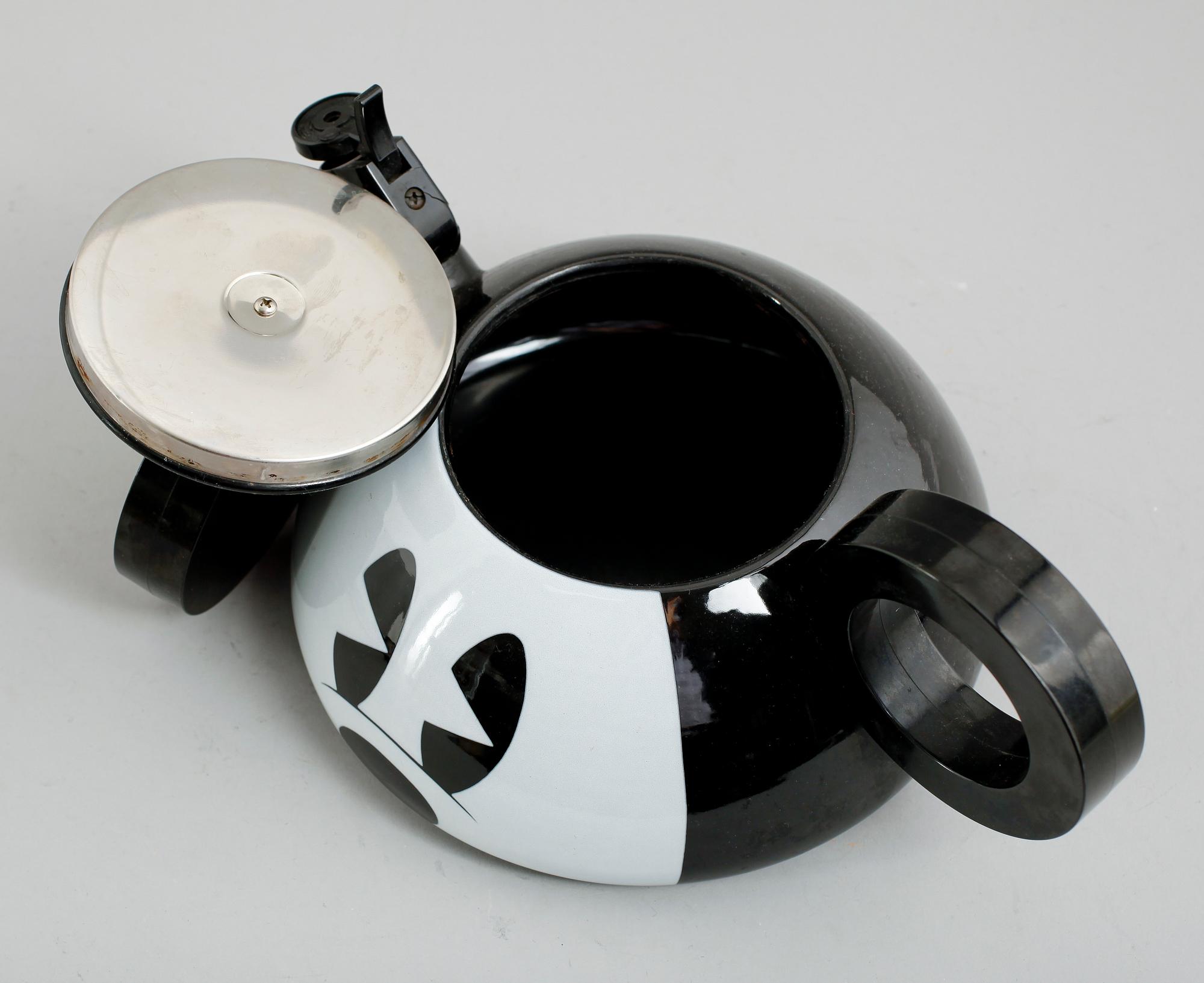 VATTENKOKARE, plast och metall, 1900-talets andra hälft.