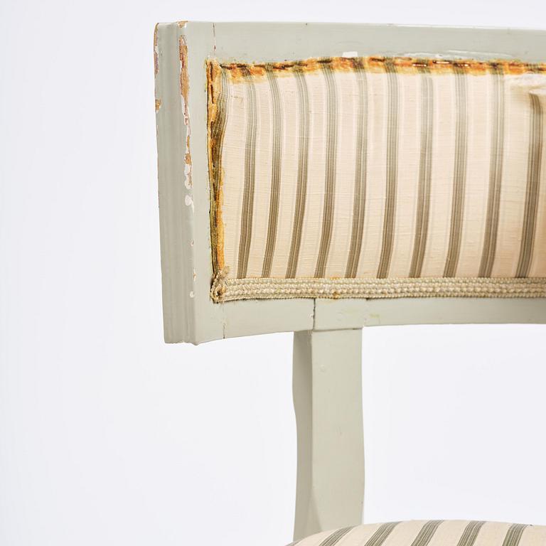 A pair of late Gustavian klismos chairs, late 18th century.