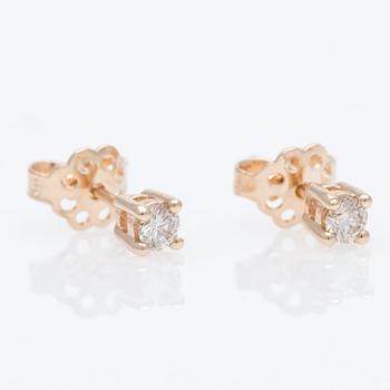 ÖRHÄNGEN, briljantslipade diamanter, 14K guld.