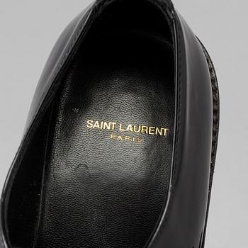 SKOR, Saint Laurent, storlek 36.