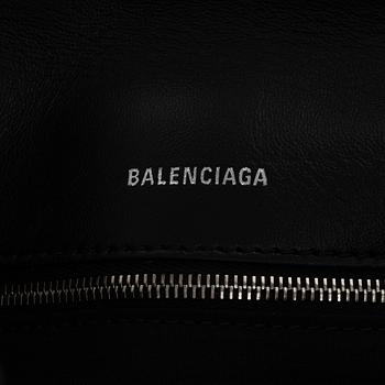 Balenciaga, clutch, "Touch Puffy".