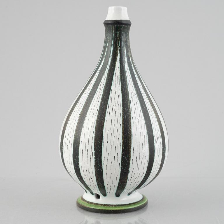 Stig Lindberg, a faience bowl, a dish and table lamp base, Gustavsbergs studio.