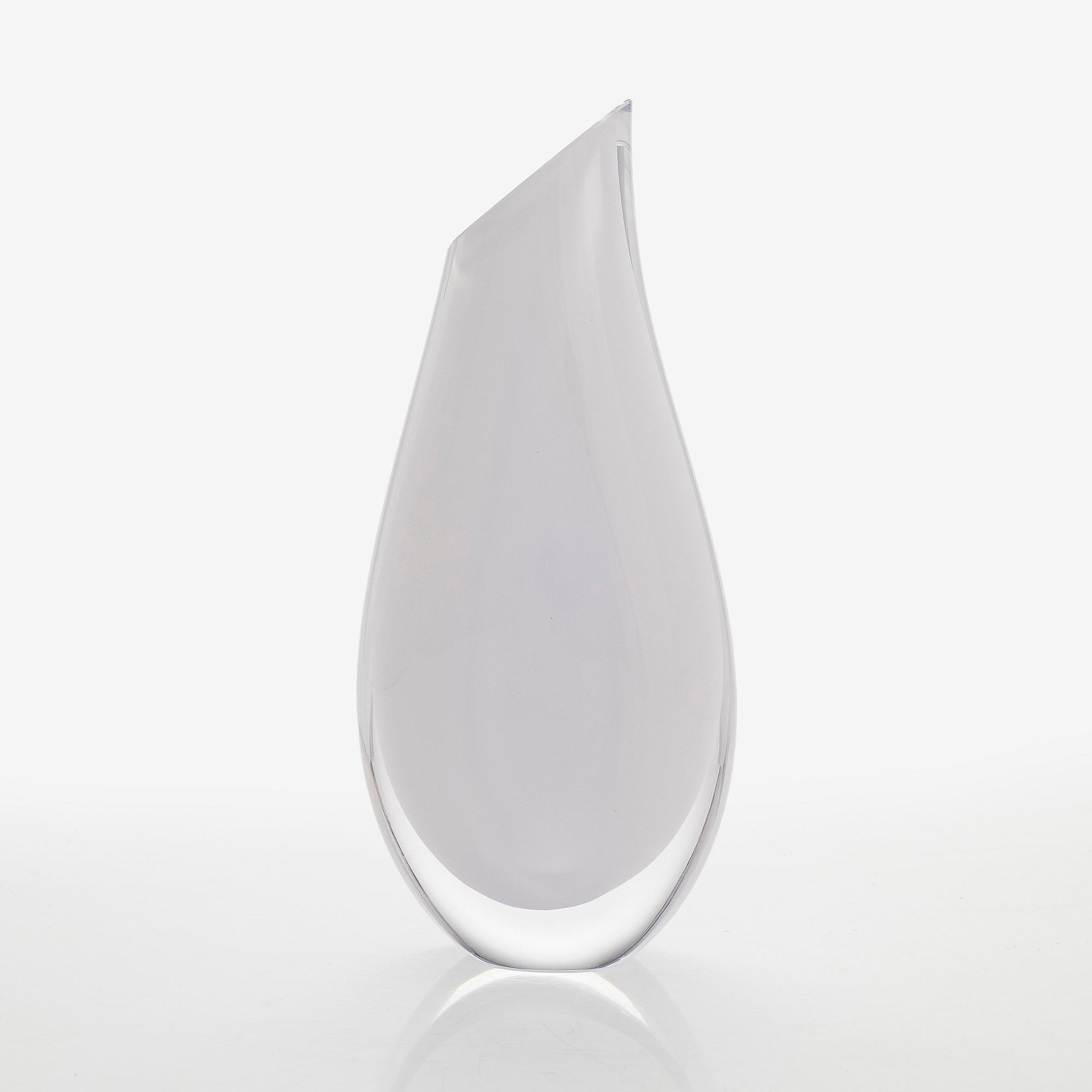Ritva-Liisa Pohjalainen, A glass vase, signed 2015 Ritva-Liisa Pohjalainen 27/100.