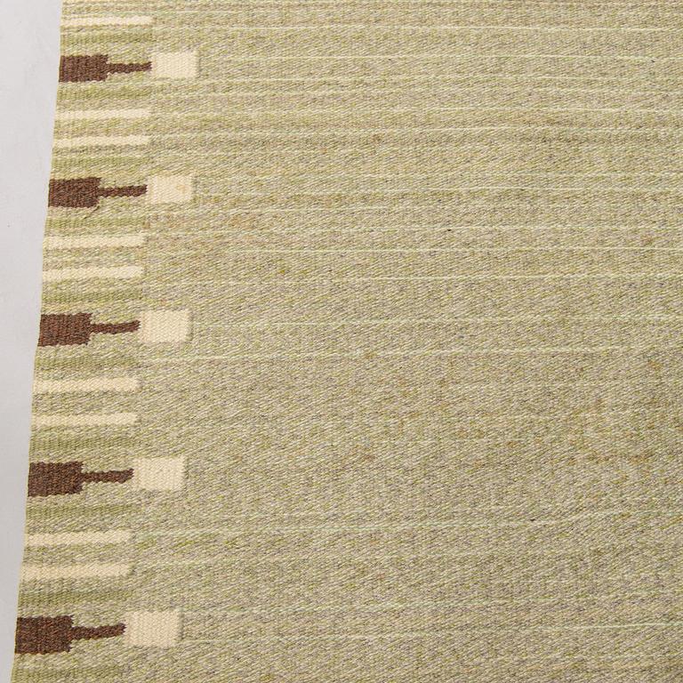Aappo Härkönen, A 1930s Finnish flat weave carpet. Circa 315x190 cm.