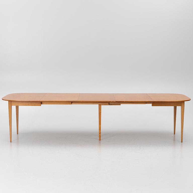 Josef Frank, Dining table, model 947, Firma Svenskt Tenn, pre-1985.