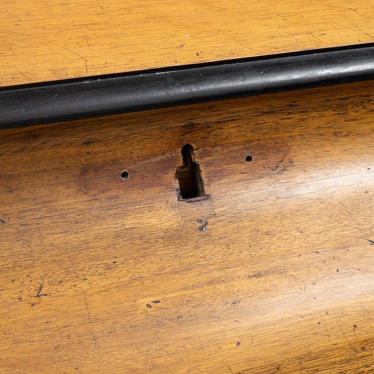 Byrå, 1800-talets andra hälft.