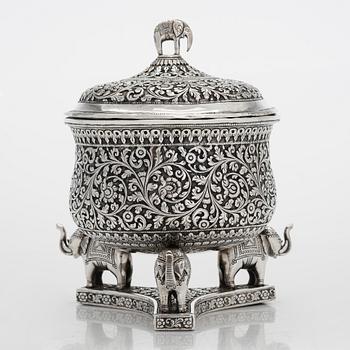 A 19th-century lidded tripod silver bowl, India.