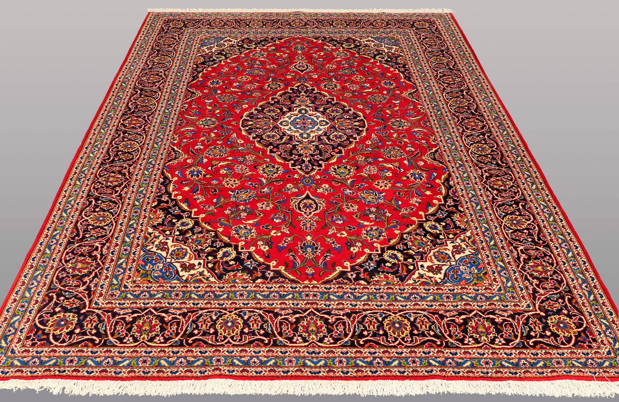 MATTA, Keshan, ca 314 x 205 cm.