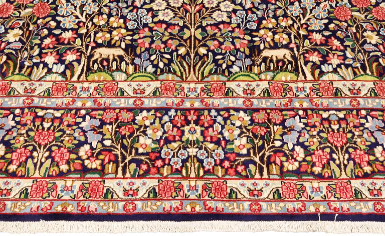 Matta, figural Kirman, "Millefleur"390 x 298 cm.