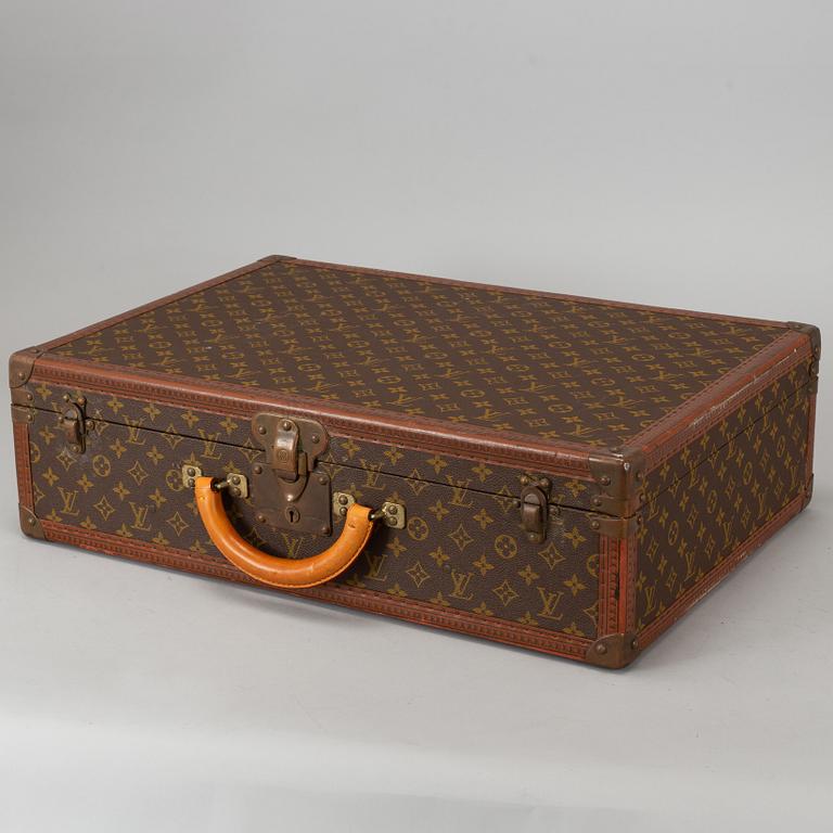 LOUIS VUITTON, a monogram canvas, 'Le Loziné' suitcase.