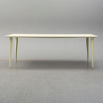 ROSS LOVEGROVE, a dining table + four chairs "Driade Bluebelle" för Driade Aleph, Italy, 1998.