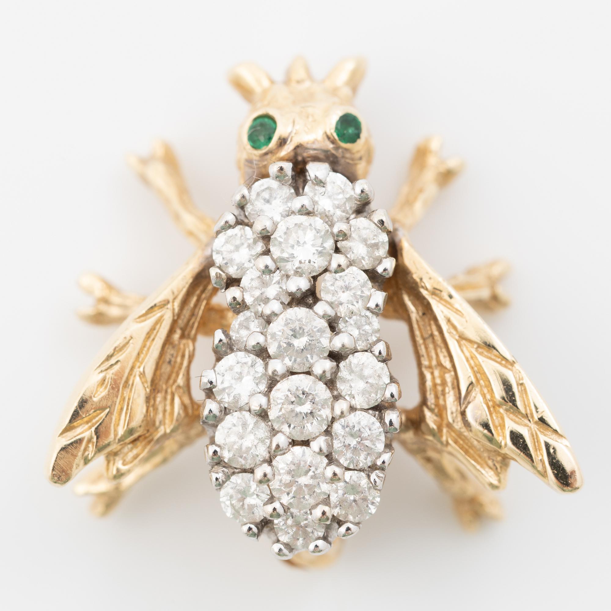 Brooch in the form of a bee, 14K gold with brilliant-cut diamonds.