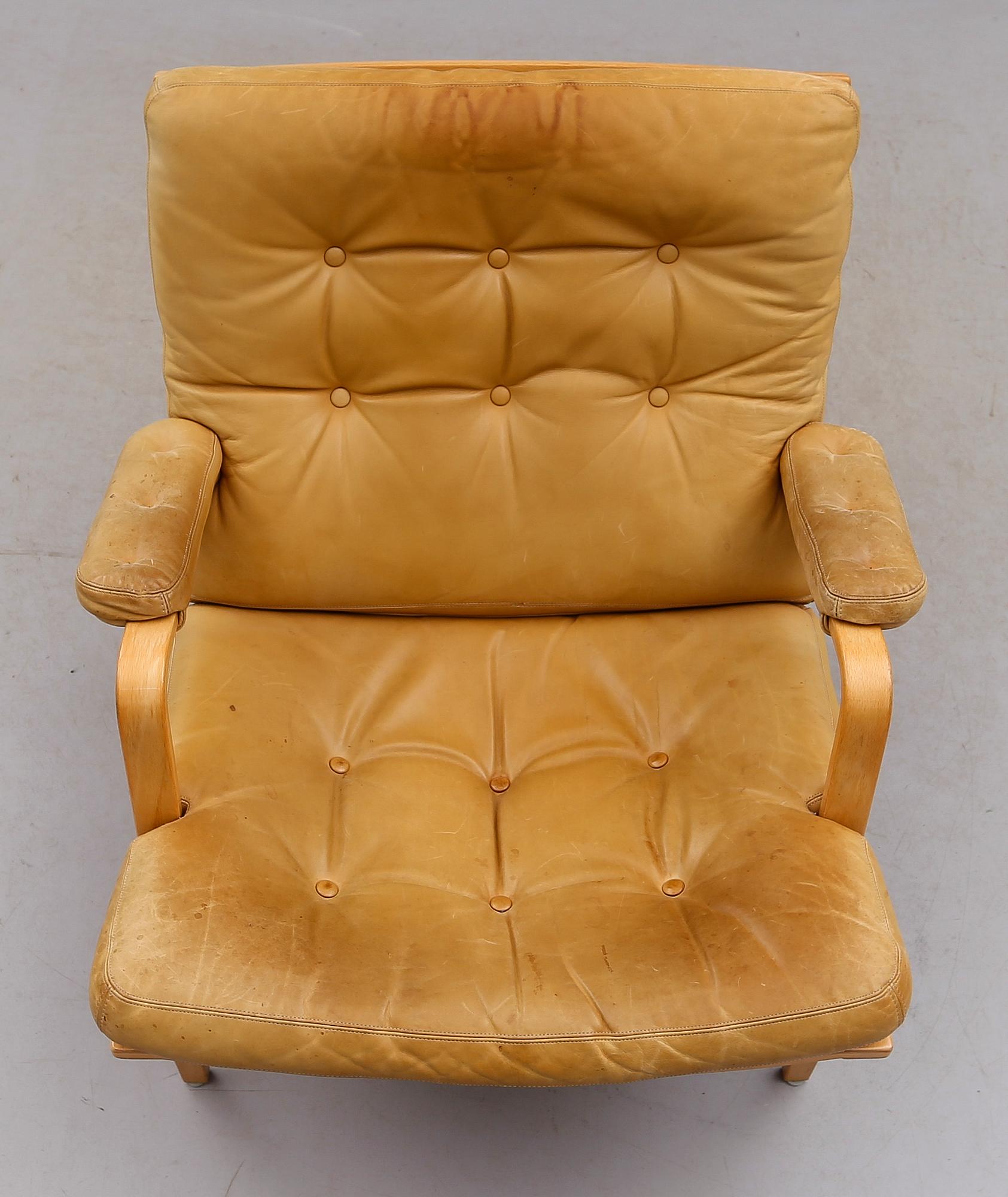 FÅTÖLJ, Bruno Mathson, Dux, 1900-talets andra hälft.