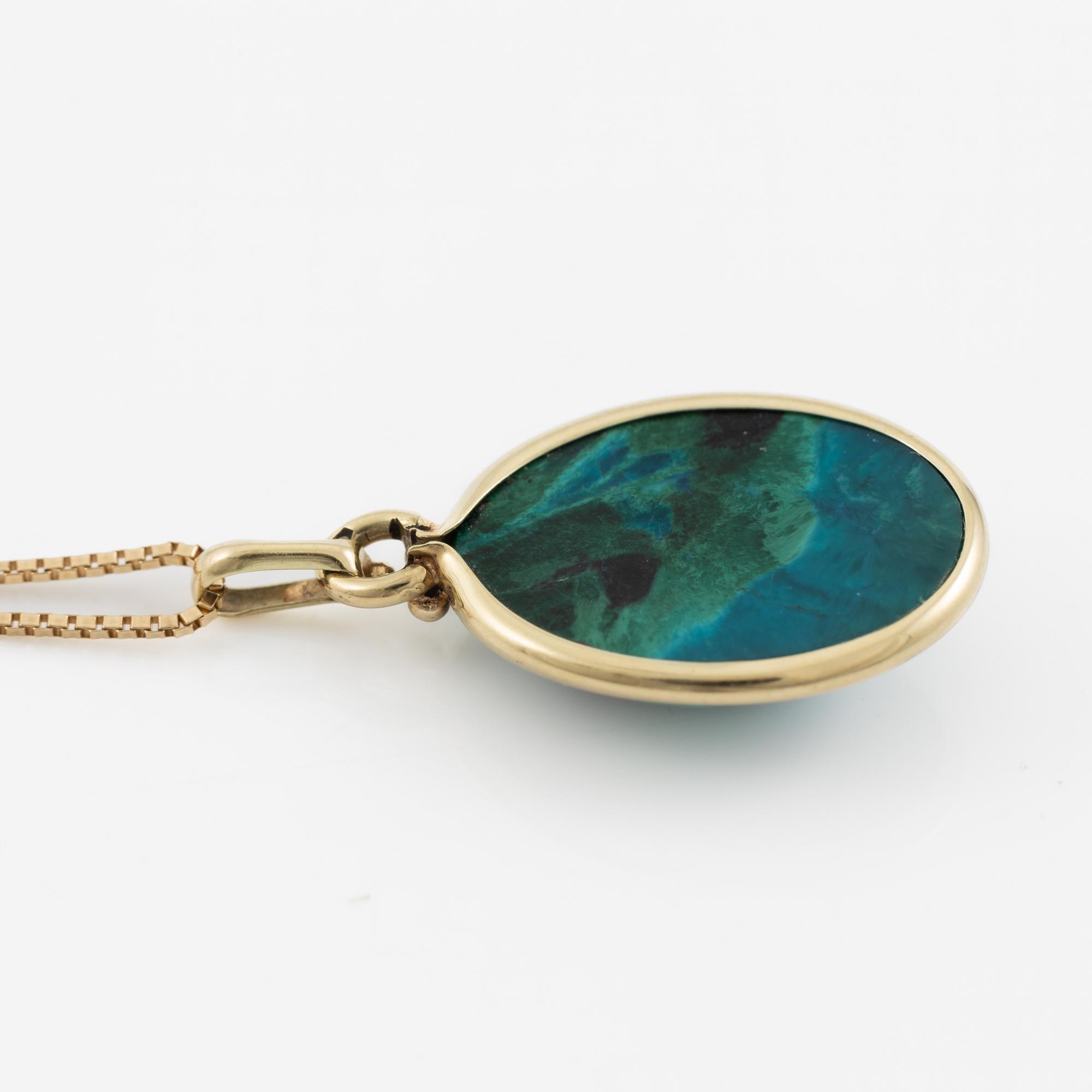 Pendant with chain, 14K gold with probably Eilat stone.