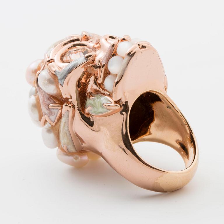 ALEXANDER MCQUEEN, ring.