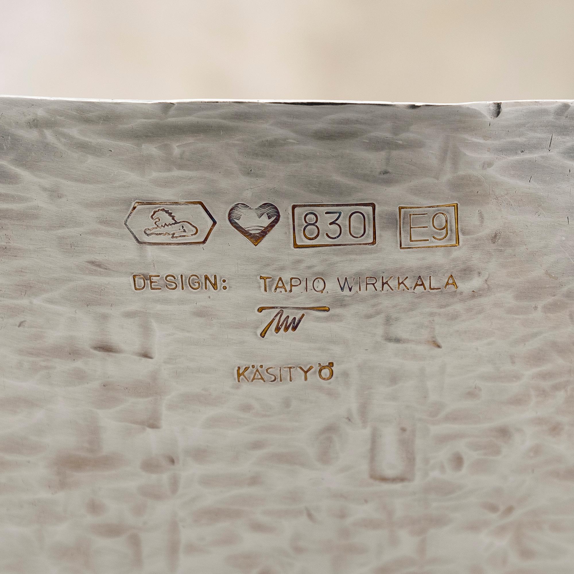 Tapio Wirkkala, skål, silver, Kultakeskus Tavastehus 2006.