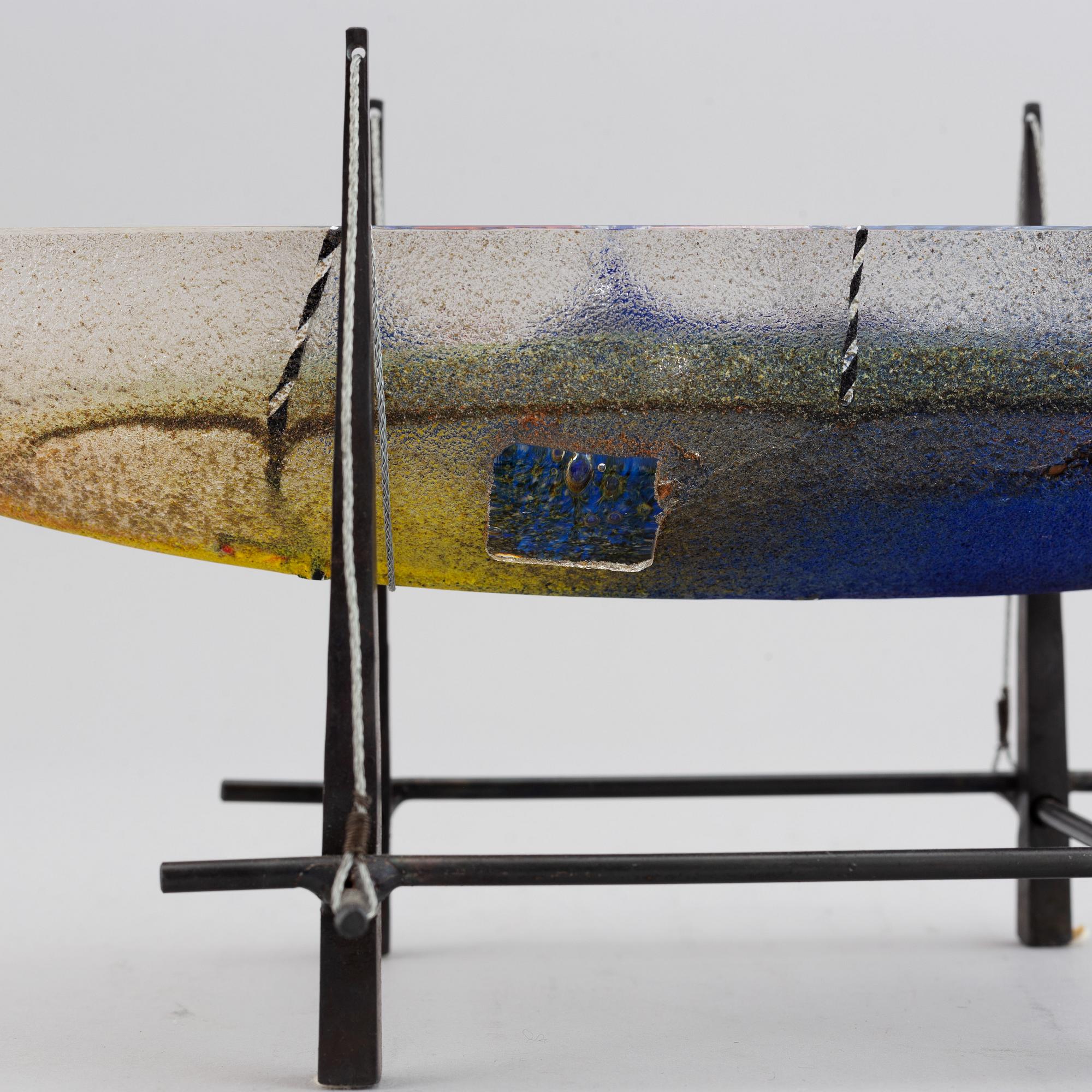 BERTIL VALLIEN, a glass sculpture, Kosta Boda, signed and numbered 38/50.