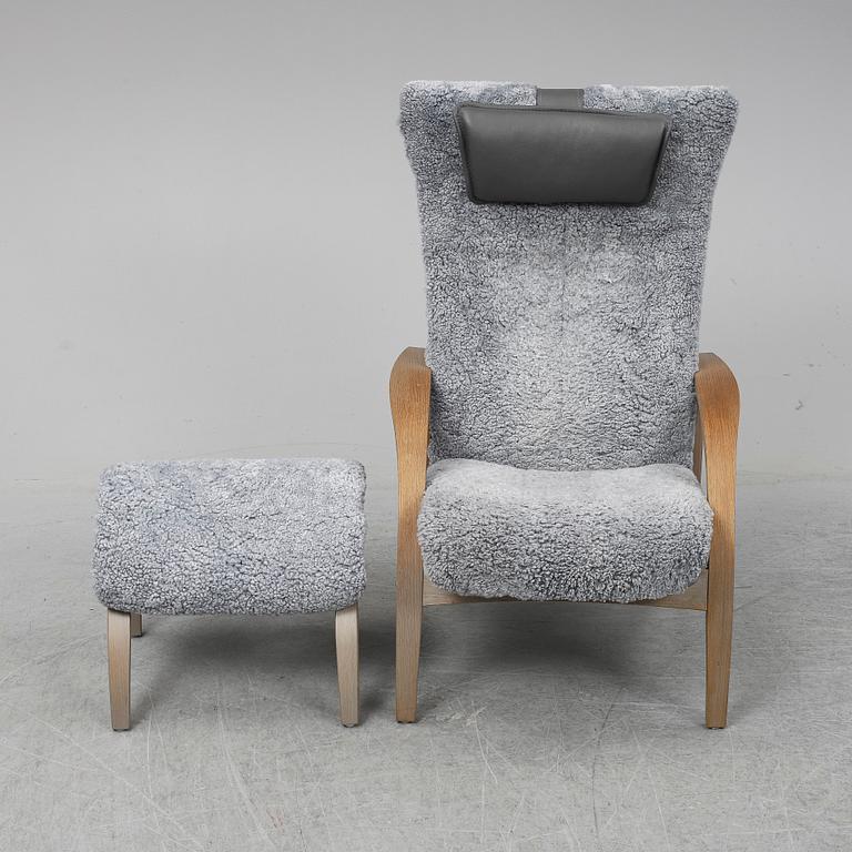 A 'Delta Adventure' easy chair with foot rest, Brunstad, Norge.