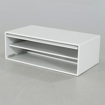 VÄGGSKÅP/MEDIAHYLLA, Montana, Danmark, 2000-tal.