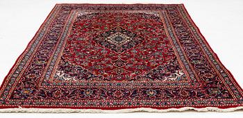 An Ardekan carpet, ca 300 x 190 cm.