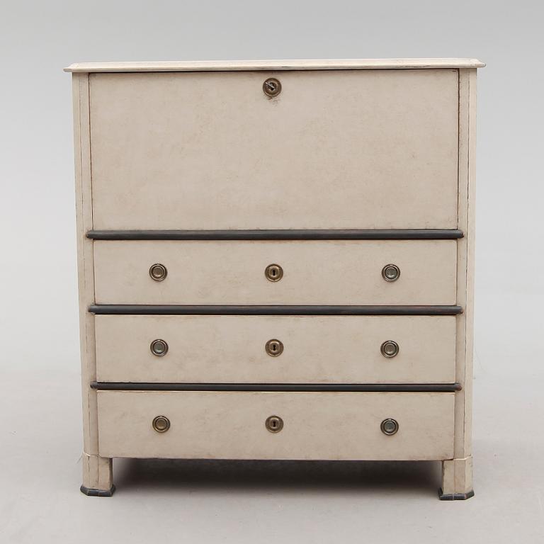 CHIFFONJÉ, 1800-talets mitt.